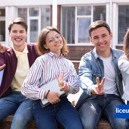 Куди вступити після 8-9 класу в Польщі - Liceum